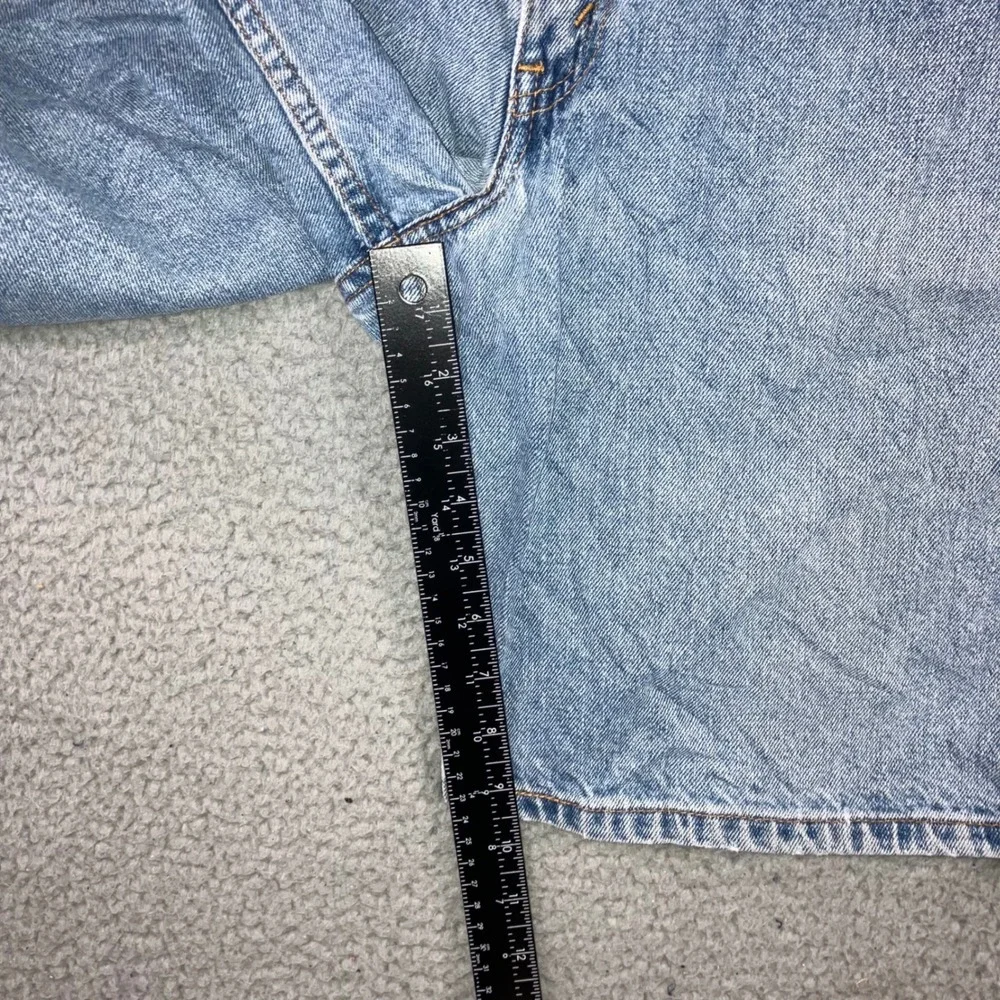 Levis preowned good